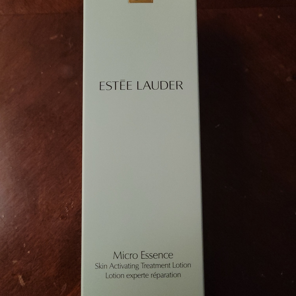 Estelauder - Picture 2 of 4